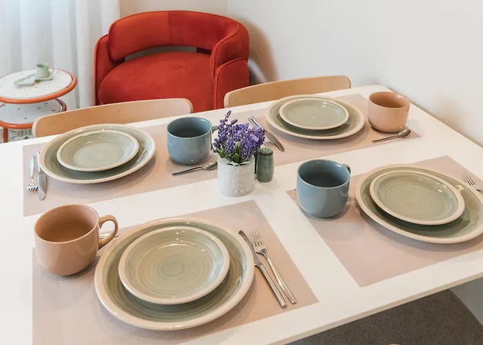 Downtown Delux Shallvaret Apartment